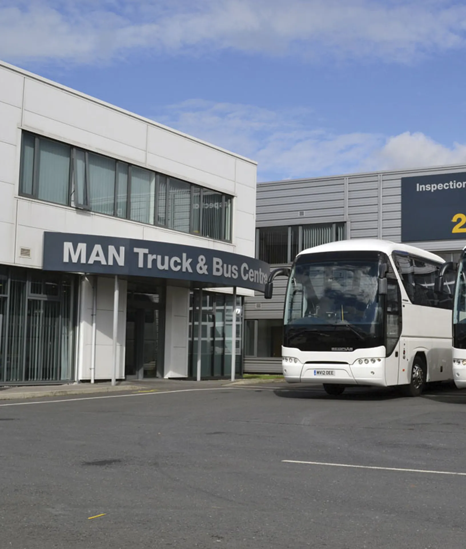 MAN Bus & Truck